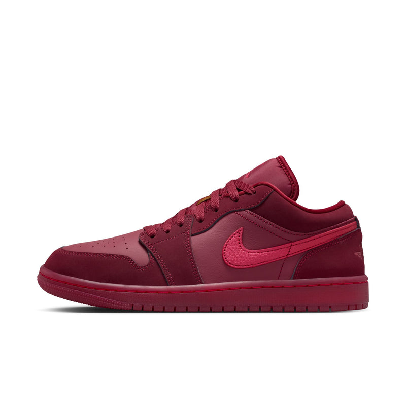 Air Jordan 1 Low SE (W)
