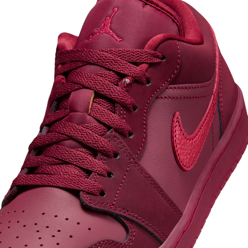 Air Jordan 1 Low SE (W)