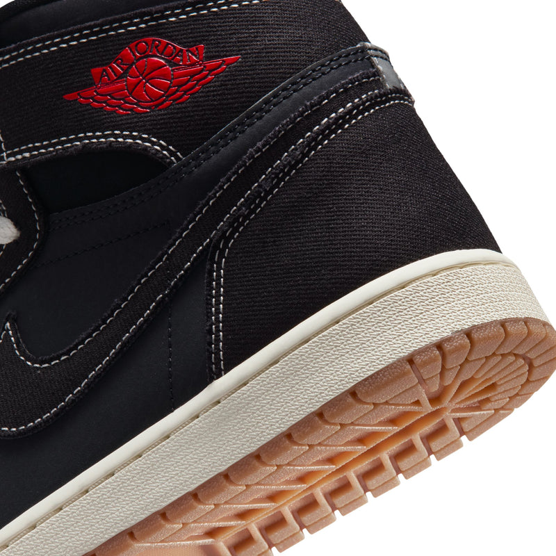 Air Jordan 1 Retro High OG Flight Club