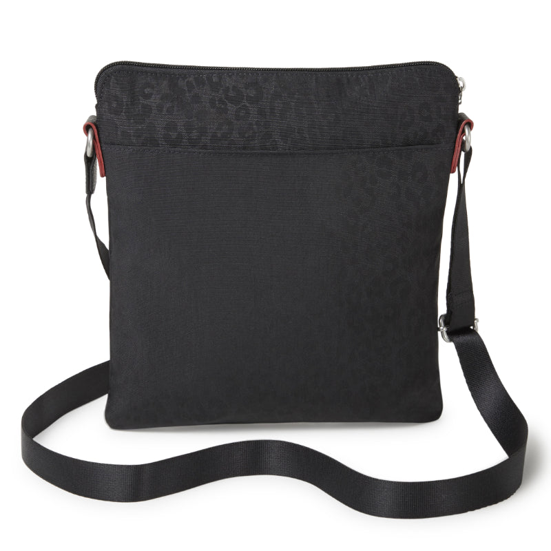 Baggallini Go Bagg with Wristlet – Black Cheetah Emboss