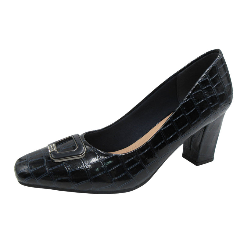 Black crocodile-patterned high-heeled shoe on a white background