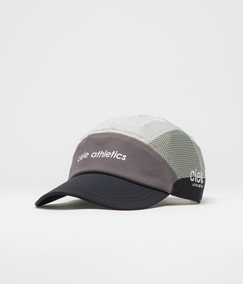 Ciele Field Iconic SL SC FST Cap in Whitaker
