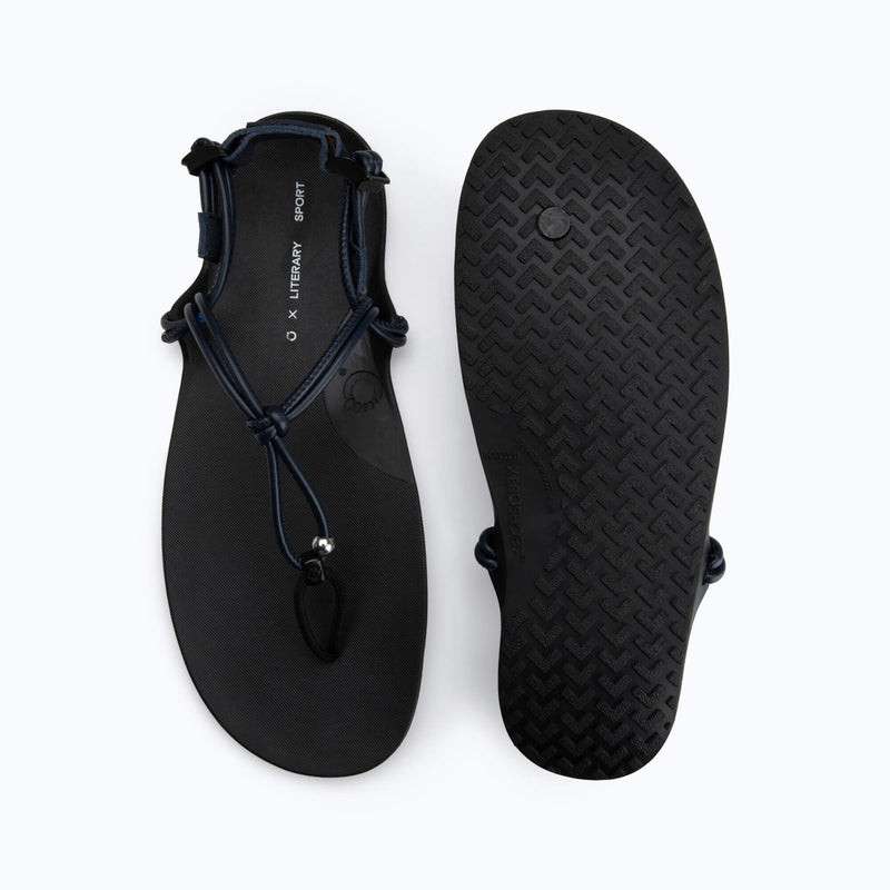 Xero Shoes Mesa Trail II - Men Shoe in Black with a Top-down View Showing Both the Footbed and the Outsole Side-by-side Facing Down and Up
