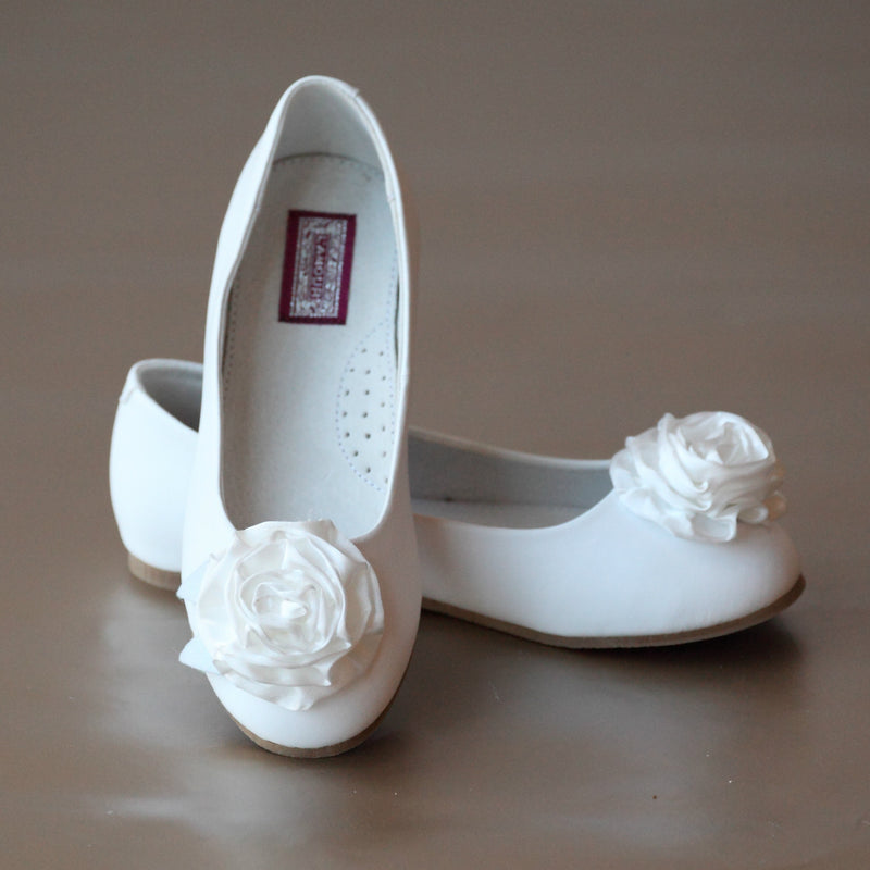 L'Amour Girls White Satin Rosette Leather Flower Girl Flat