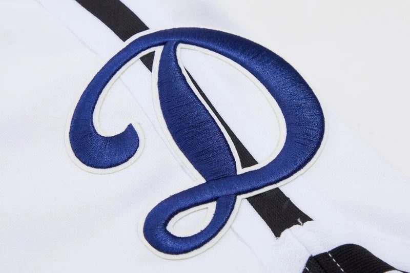 LOS ANGELES DODGERS CLASSIC CHENILLE DK SHORT