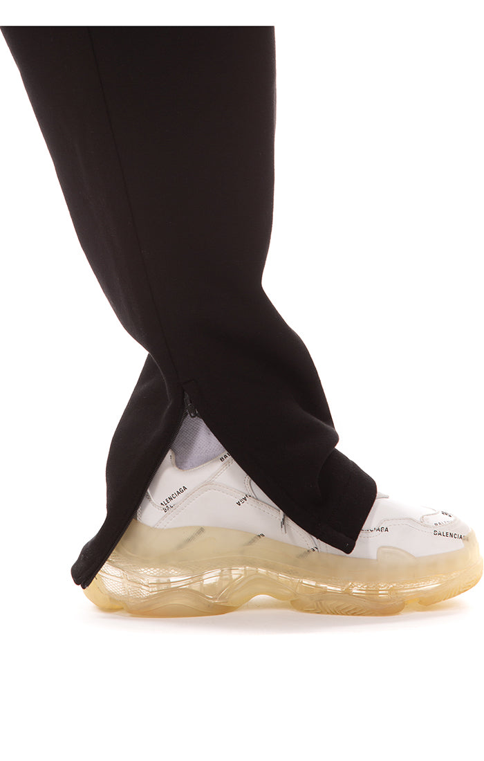 master sweatpants