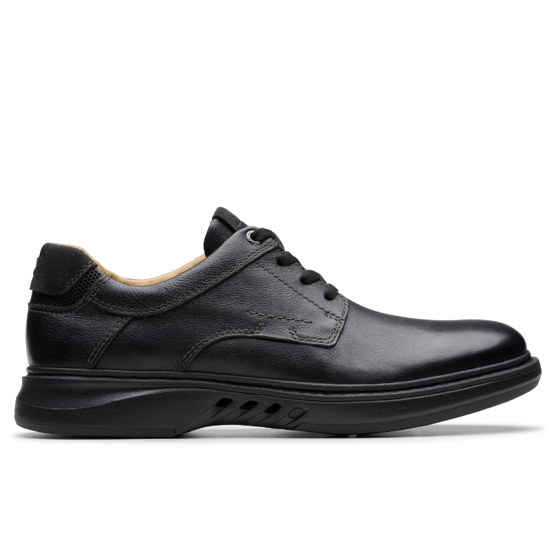 Men's Clarks Un Briley Pace - Black Leather