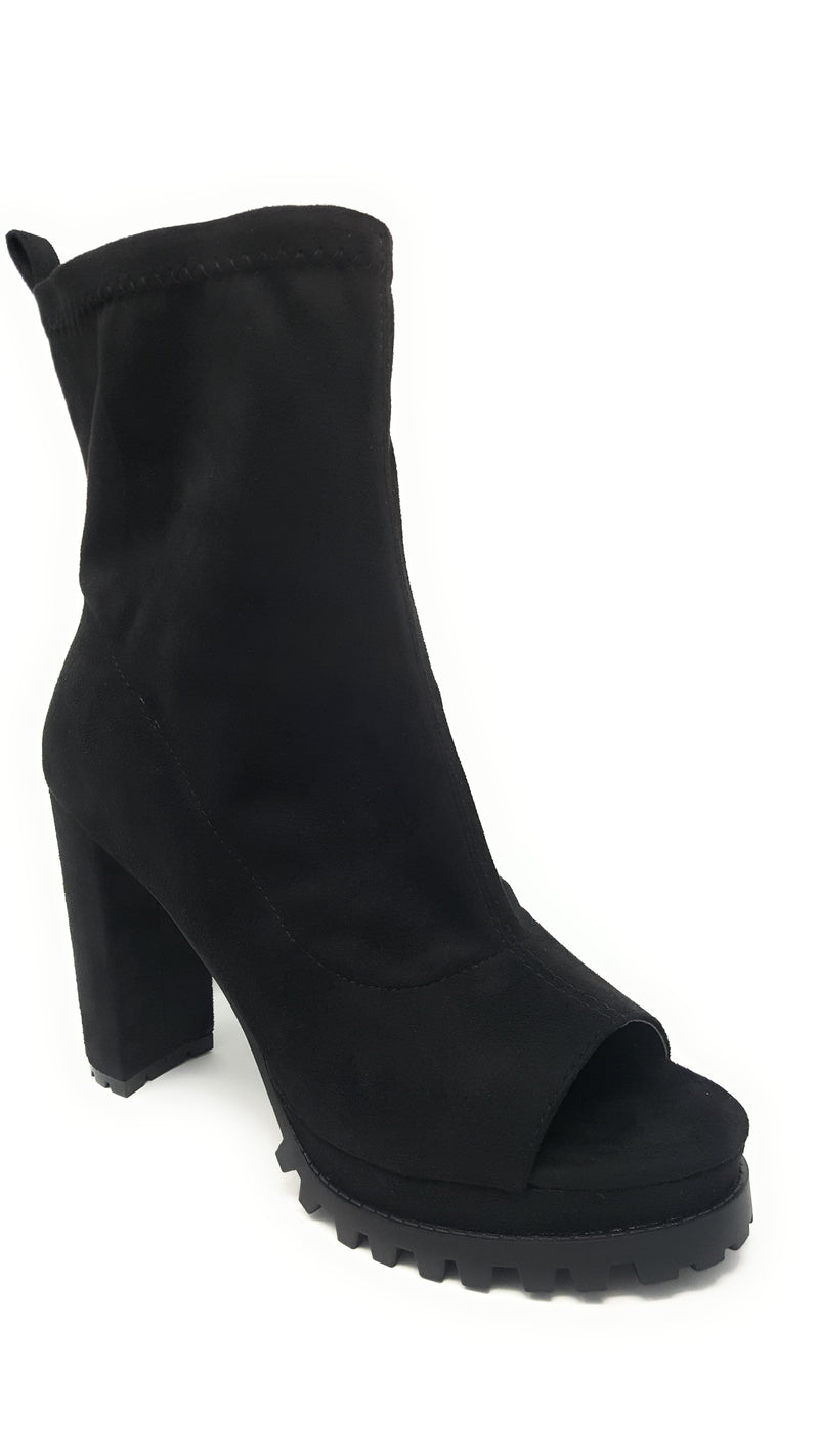 Monclair-21 - Liliana Lug Sole Platform Chunky Heel Ankle Booties - ShoeFad