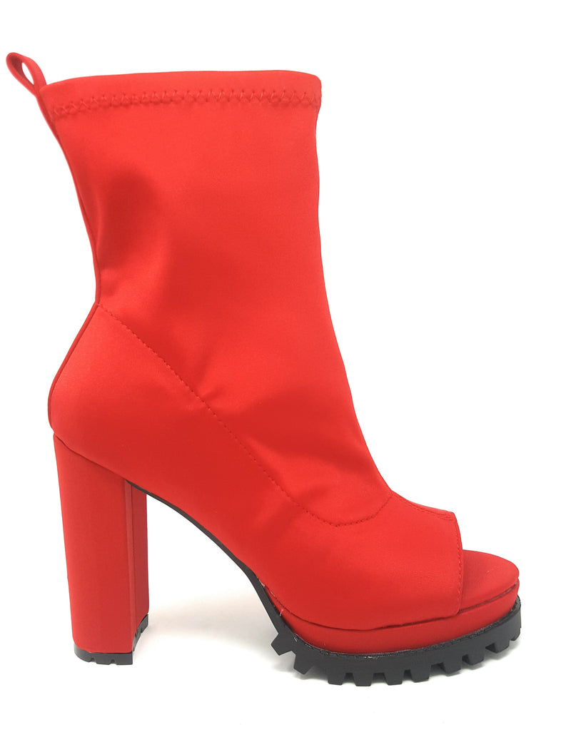 Monclair-21 - Liliana Lug Sole Platform Chunky Heel Ankle Booties - ShoeFad