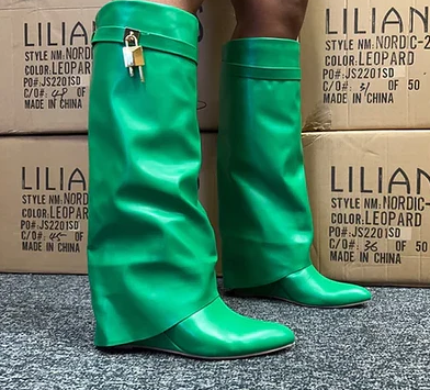 Mutto-01 By Liliana