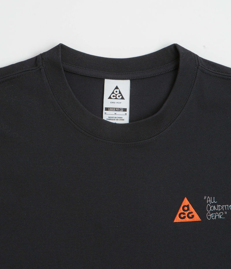 Nike ACG Guide T-Shirt in Black