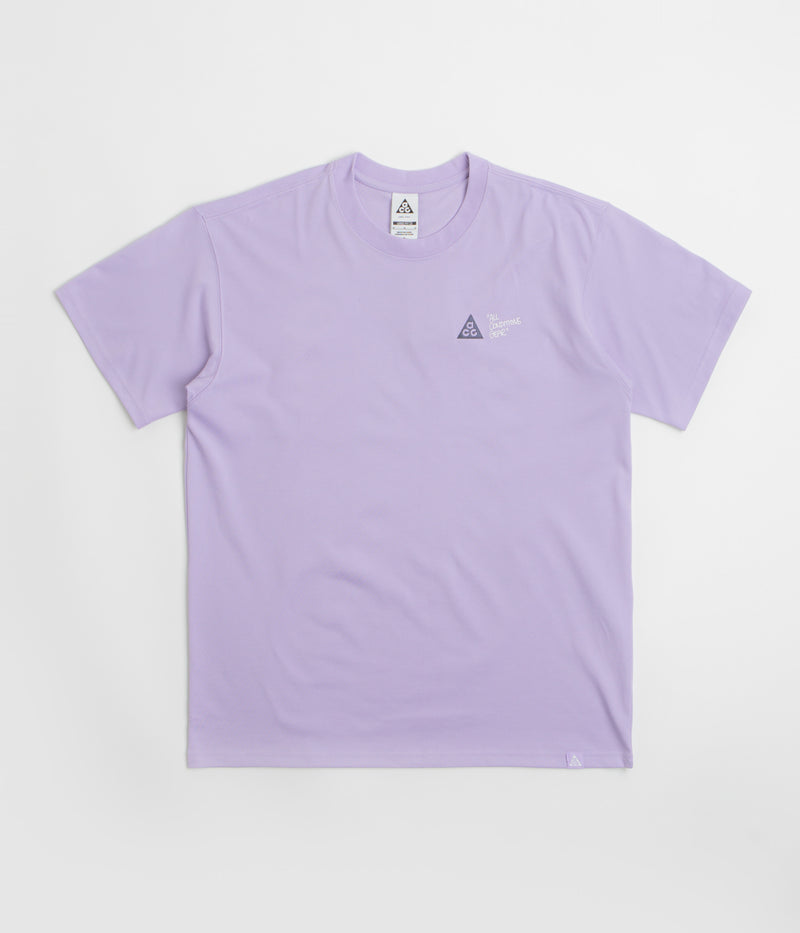 Nike ACG Guide T-Shirt in Hydrangeas