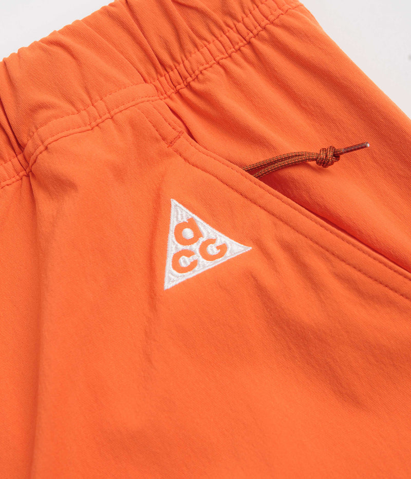 Nike ACG Hiking Shorts in Picante Red and Cinnamon / Summit White