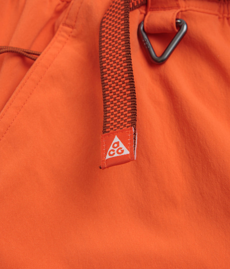 Nike ACG Hiking Shorts in Picante Red and Cinnamon / Summit White