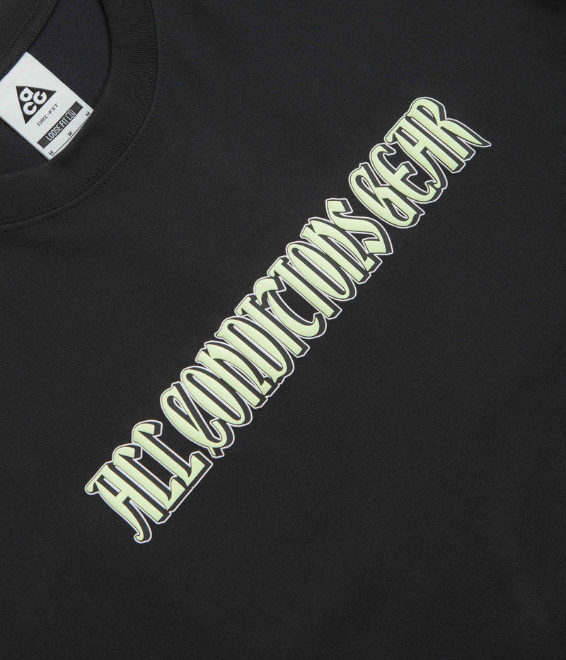 Nike ACG Iguana T-Shirt in Black