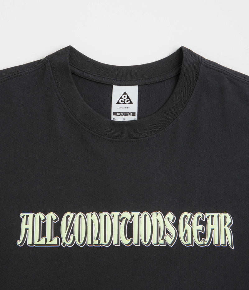 Nike ACG Iguana T-Shirt in Black
