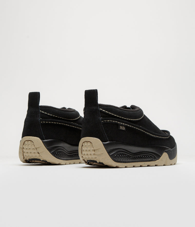 Nike ACG Izy Shoes in Black and Limestone and Black - Limestone
