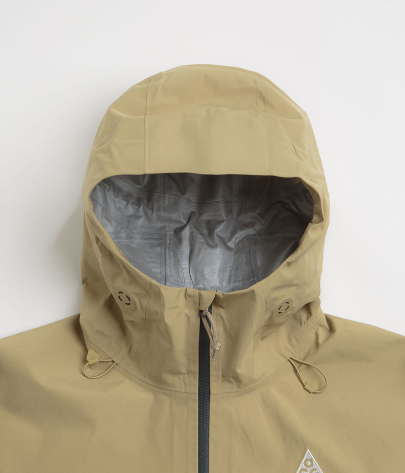 Nike ACG Misery Ridge Jacket in Parachute Beige and Anthracite / Summit White