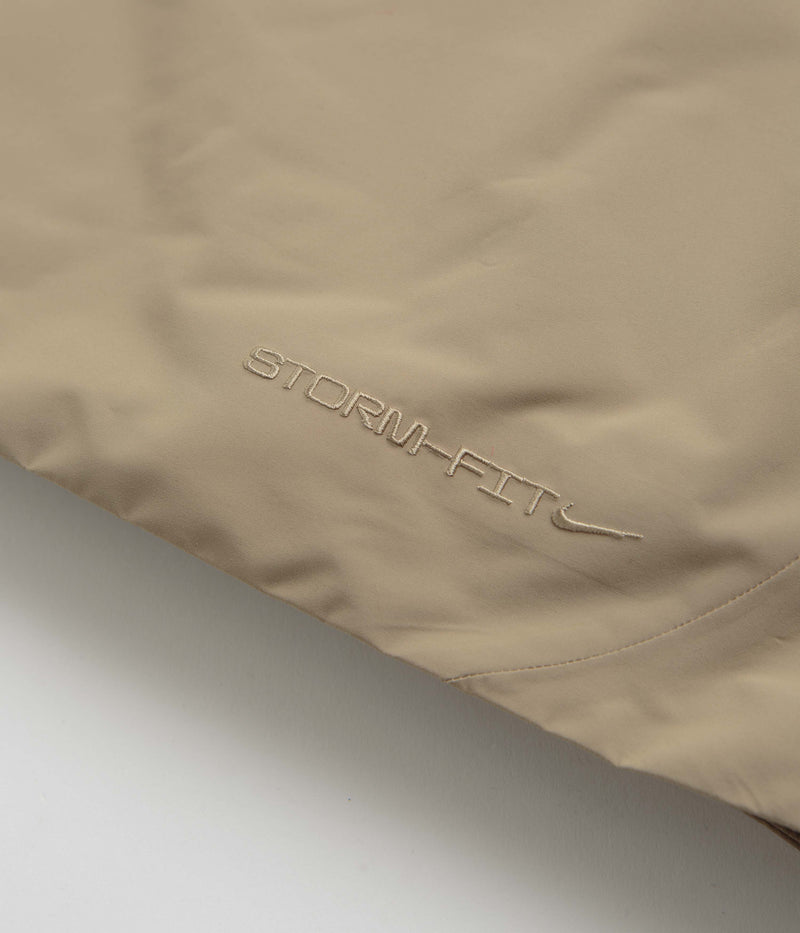 Nike ACG Skull Peak Jacket in Khaki and Anthracite / Black / Summit White
