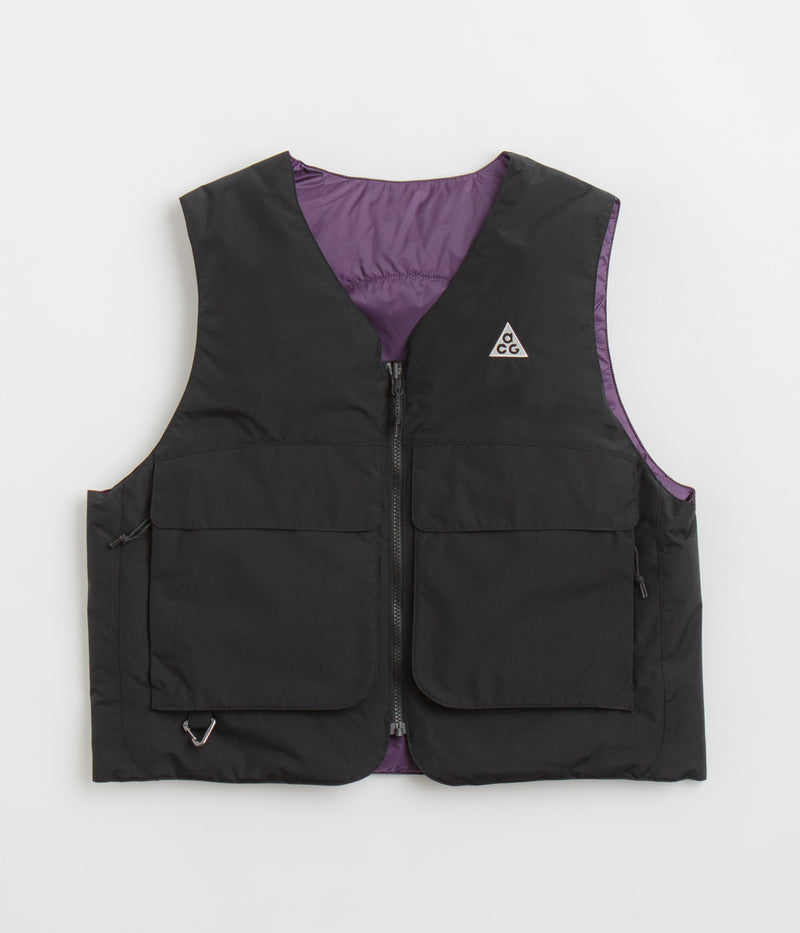 Nike ACG Skull Peak Reversible Vest in Black and Dark Raisin / Summit White
