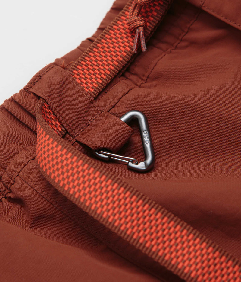 Nike ACG Snowgrass Cargo Shorts in Cinnamon and Picante Red / Summit White