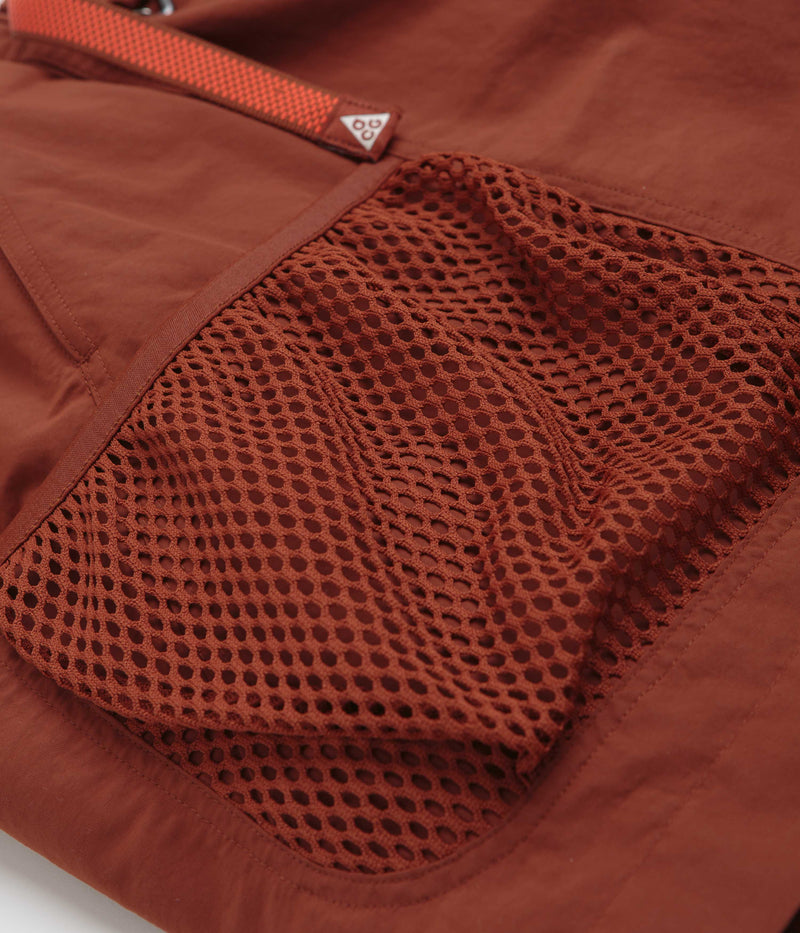 Nike ACG Snowgrass Cargo Shorts in Cinnamon and Picante Red / Summit White