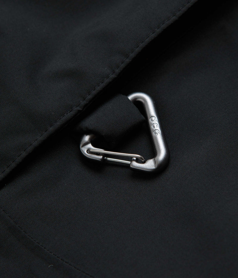 Nike ACG Womens Skull Peak Jacket in Black and Anthracite / Black / Summit White