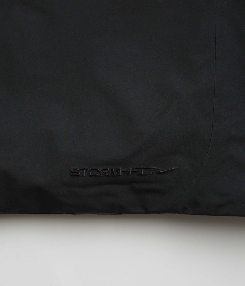 Nike ACG Womens Skull Peak Jacket in Black and Anthracite / Black / Summit White
