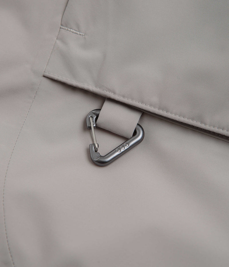 Nike ACG Womens Skull Peak Jacket in College Grey and Football Grey / Summit White
