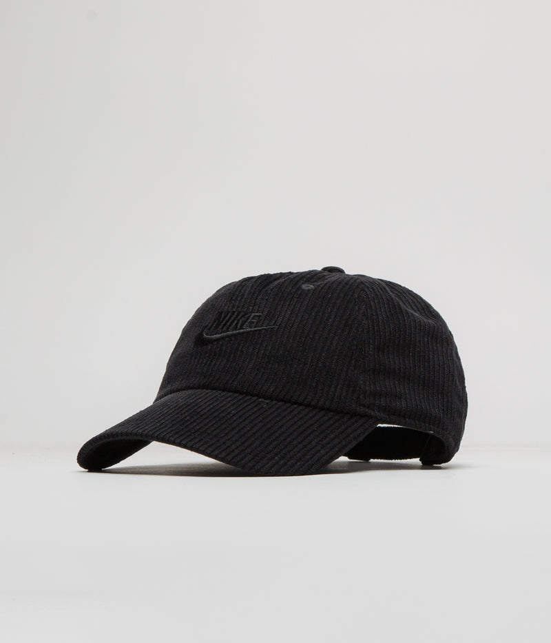 Nike Club Corduroy Cap in Black and Black