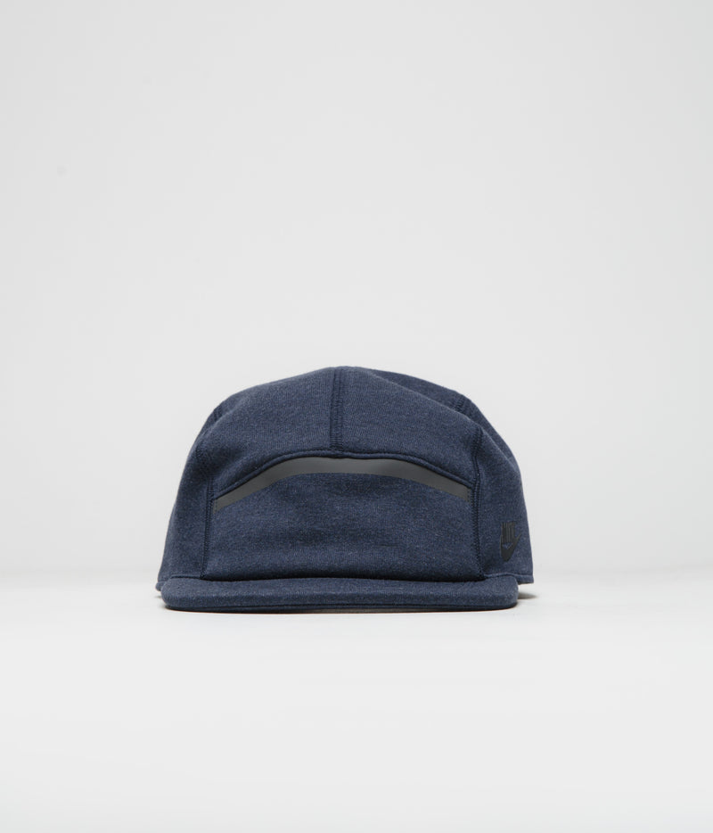 Nike Fly Tech Fleece Cap in Obsidian and Black