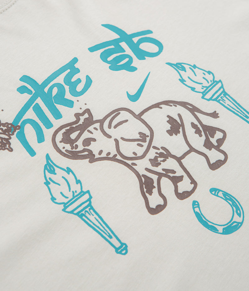 Nike SB Elephant T-Shirt in Light Bone