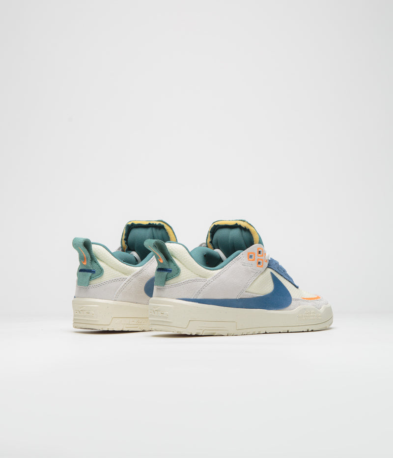 Nike SB Kids Day One Shoes in Sail and Court Blue and Coconut Milk - Photon Dust