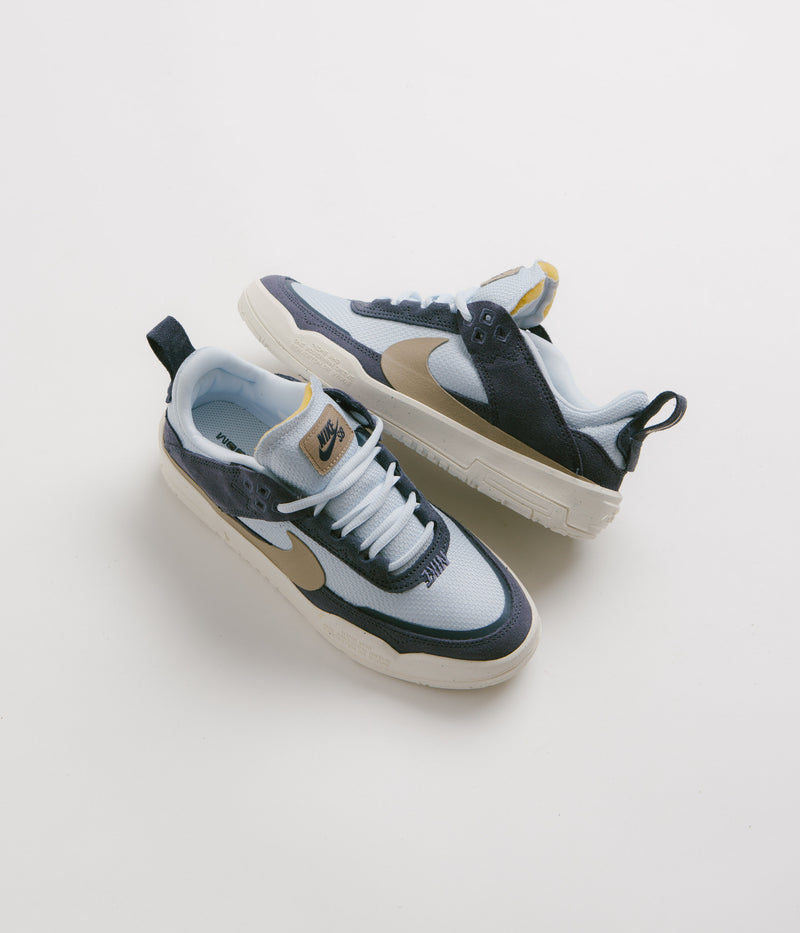Nike SB Kids Day One Shoes in Thunder Blue and Khaki and Blue Tint - Sail