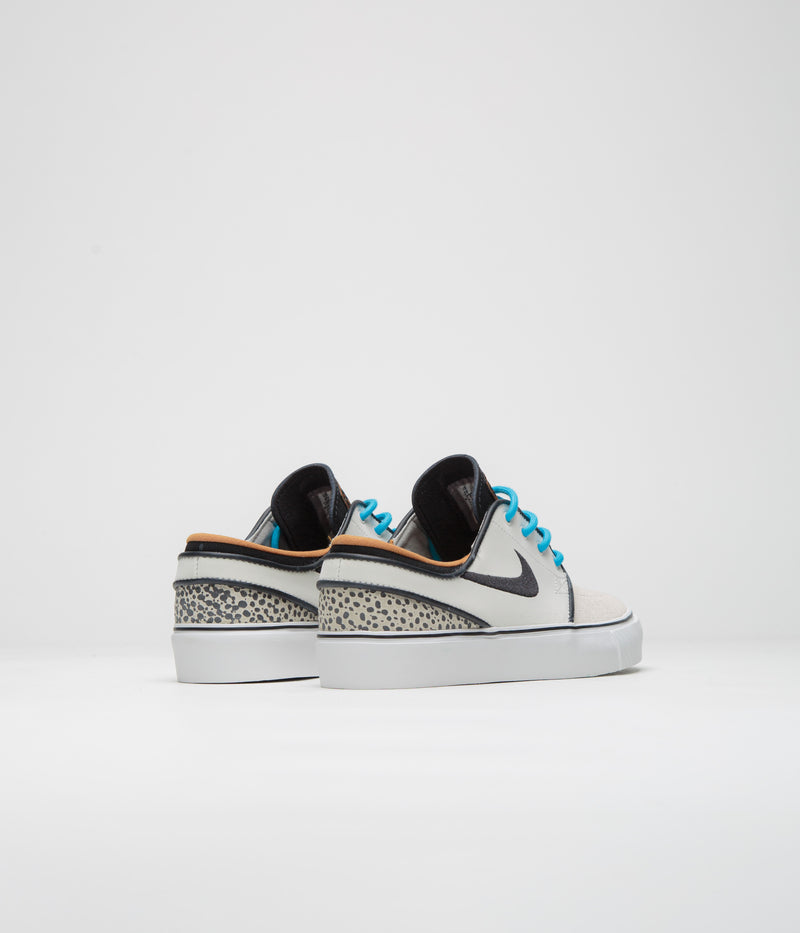 Nike SB Kids Janoski Electric Shoes in Phantom and Black and Black - Monarch