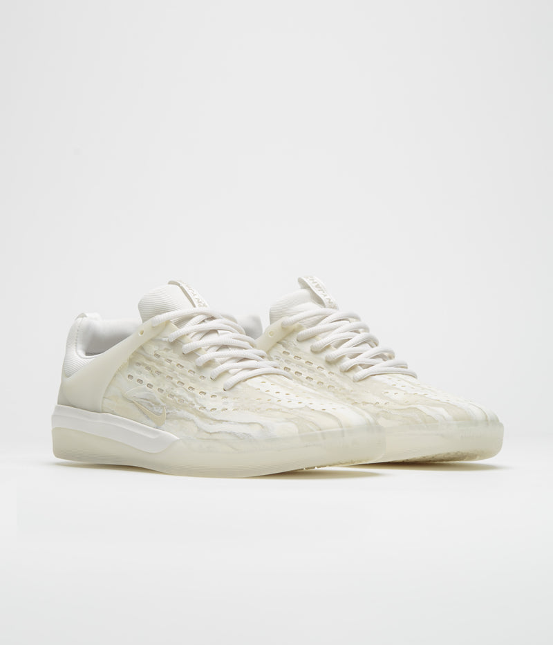 Nike SB Nyjah 3 Premium Shoes in Phantom and Light Orewood Brown and Light Iron Ore
