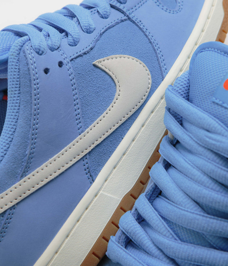 Nike SB Orange Label Dunk Low Pro Shoes in University Blue and Sail and University Blue