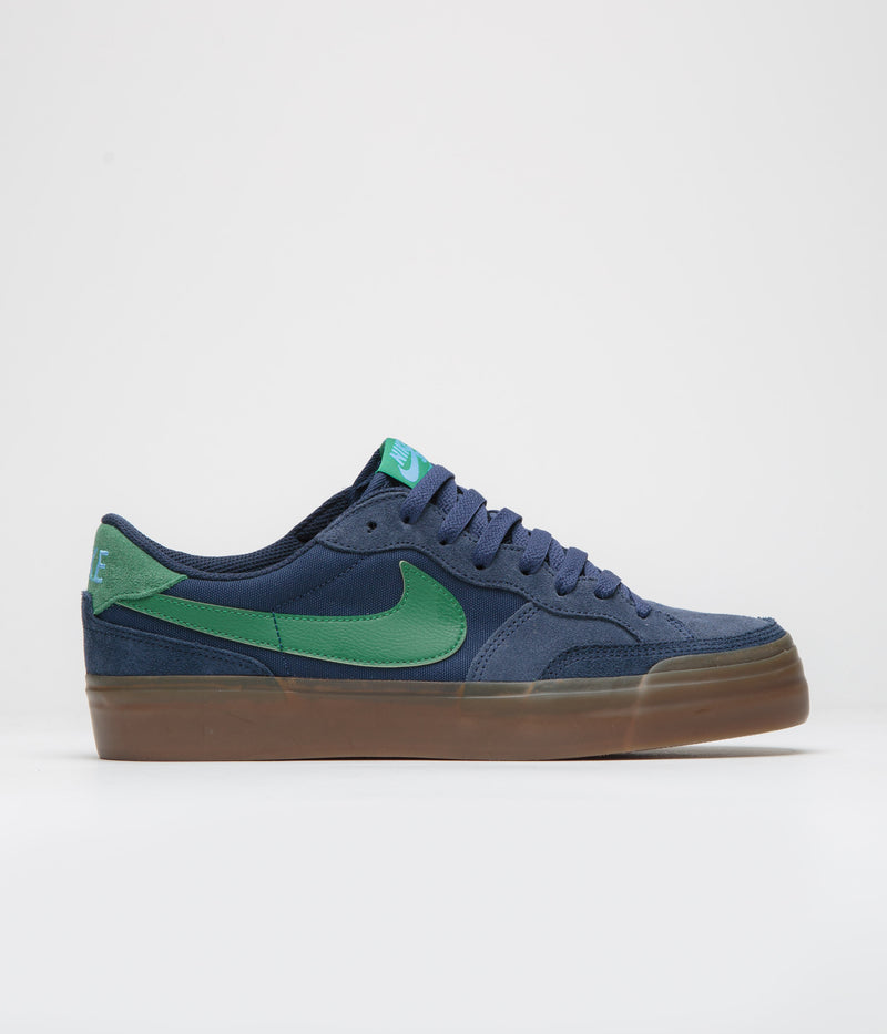 Nike SB Pogo Plus Shoes in Midnight Navy and Malachite and Obsidian