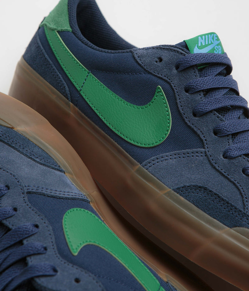 Nike SB Pogo Plus Shoes in Midnight Navy and Malachite and Obsidian