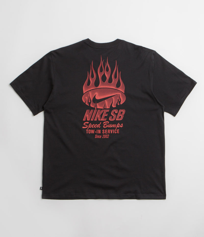 Nike SB Tow T-Shirt in Black