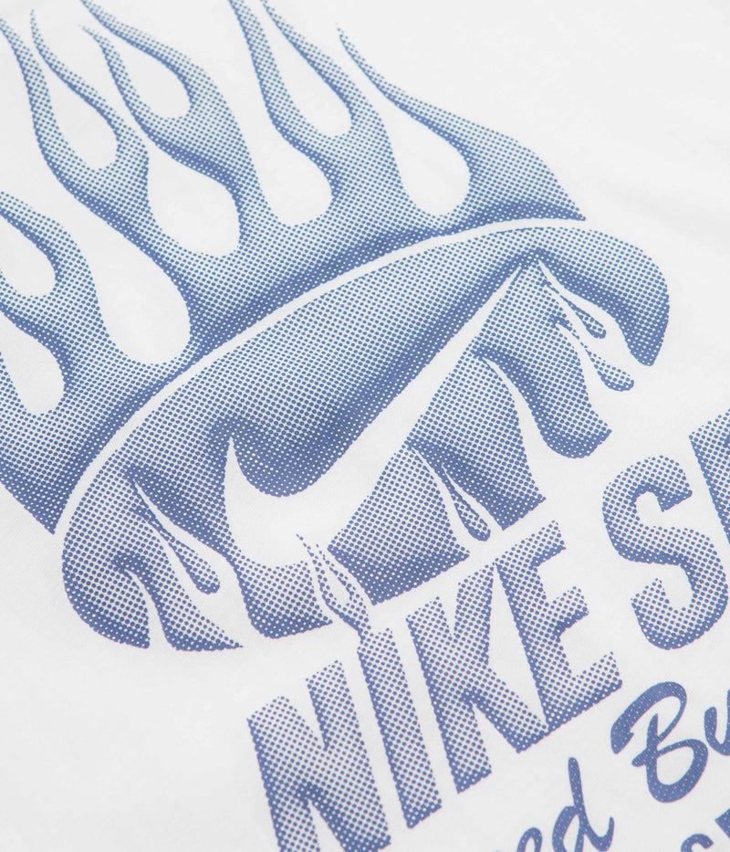 Nike SB Tow T-Shirt in White