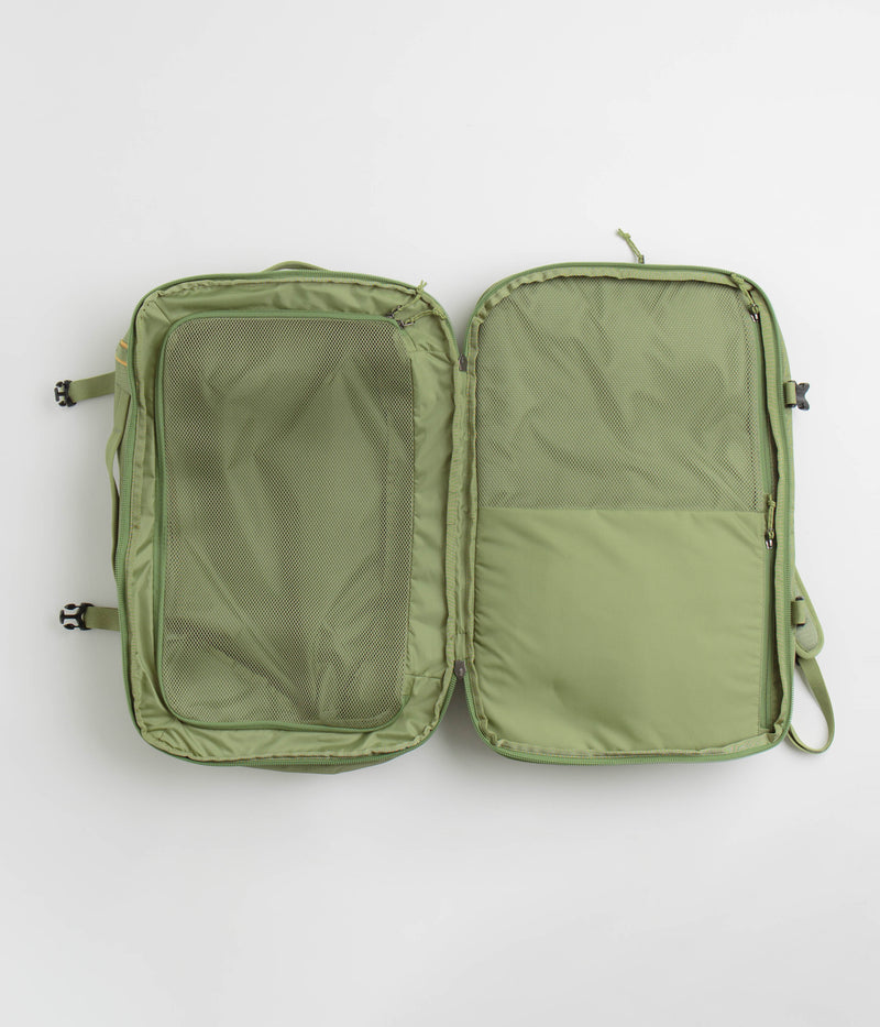 Patagonia Black Hole MLC Bag in Buckhorn Green