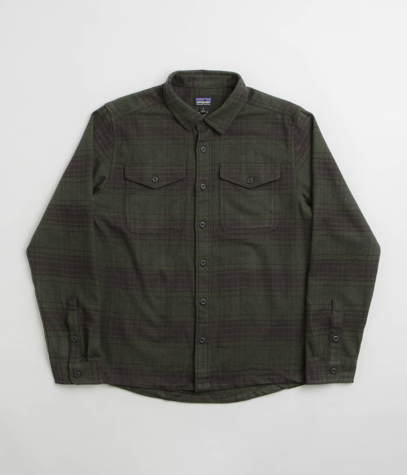Patagonia Fjord Flannel Shirt in Cascade: Basin Green