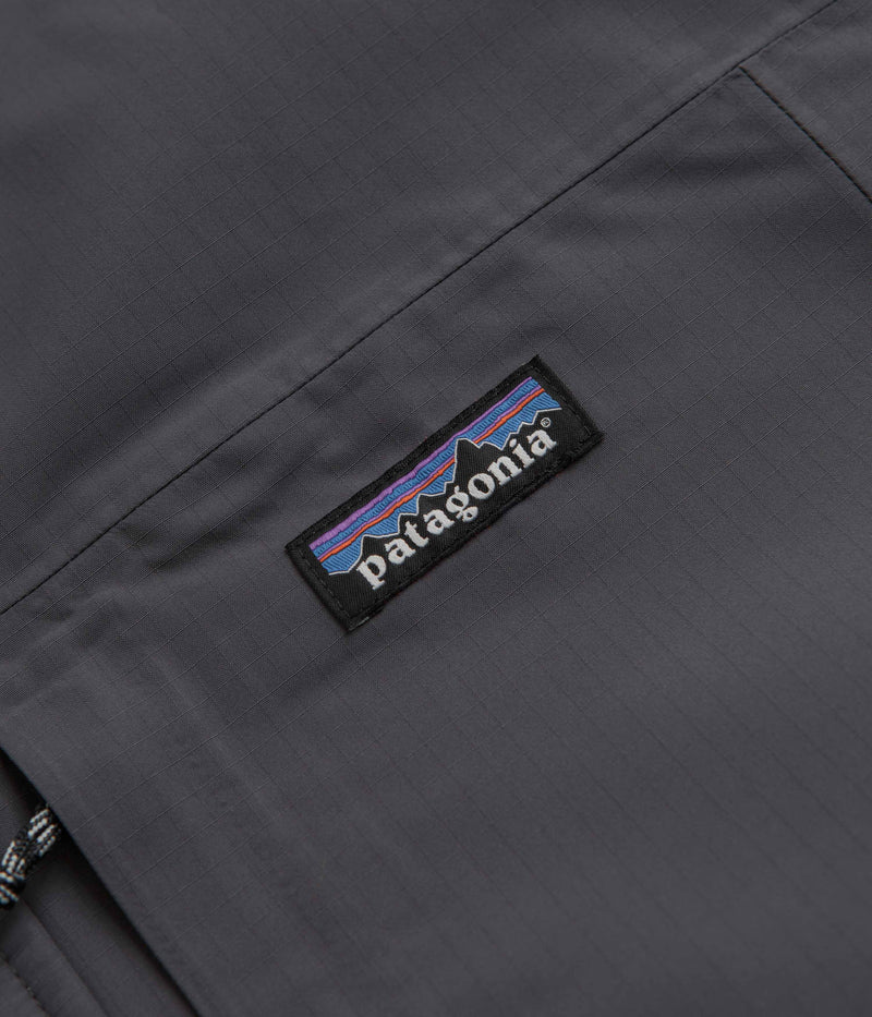 Patagonia Windshadow Parka in Forge Grey