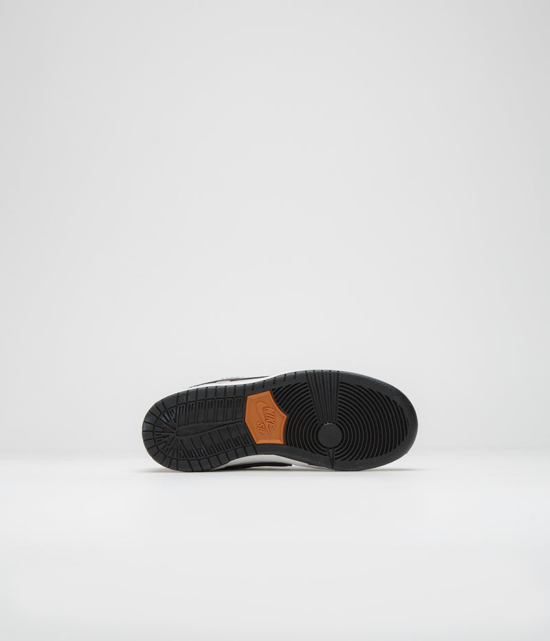 Nike SB Dunk Low Pro Electric (Preschool) Shoes in Phantom and Black and Black - Monarch