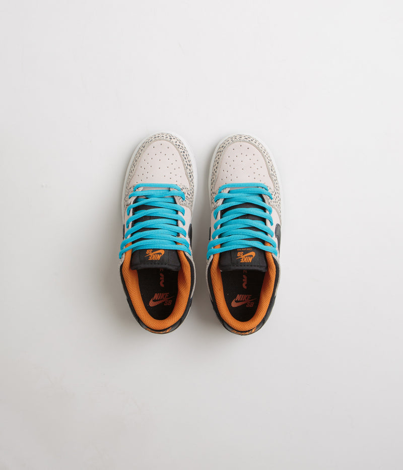 Nike SB Dunk Low Pro Electric (Preschool) Shoes in Phantom and Black and Black - Monarch