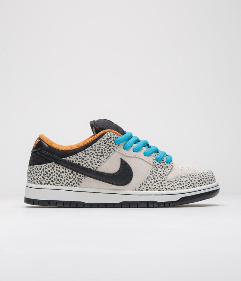 Nike SB Dunk Low Pro Electric Shoes in Phantom and Black and Black - Monarch