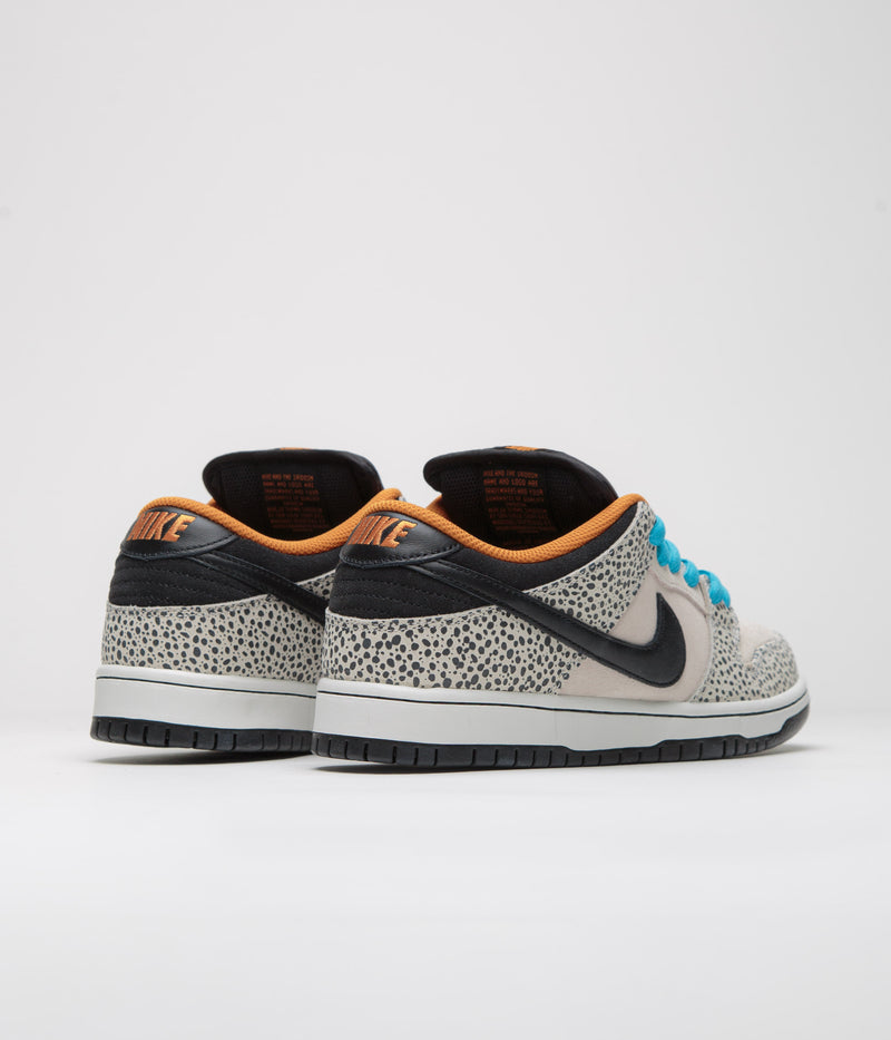 Nike SB Dunk Low Pro Electric Shoes in Phantom and Black and Black - Monarch