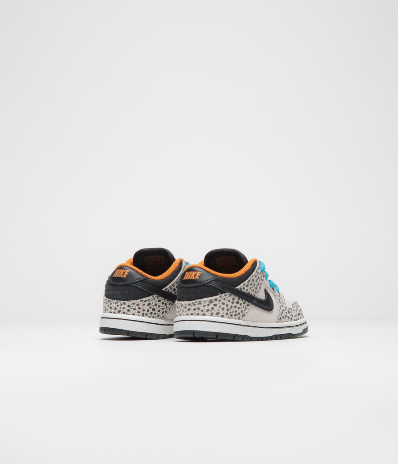 Nike SB Dunk Low Pro Electric (Toddler) Shoes in Phantom and Black and Black - Monarch