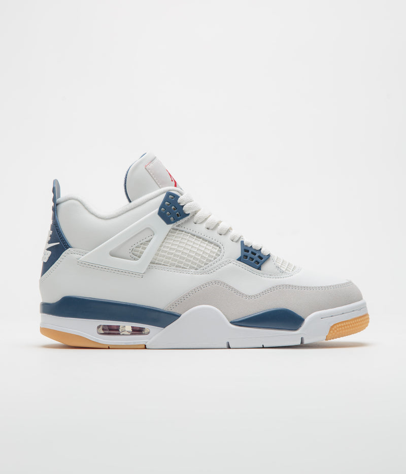 Nike SB x Air Jordan 4 Shoes in Summit White and White and Navy - Neutral Grey
